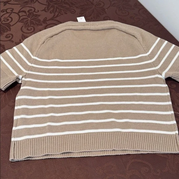 Vigoss Short Sleeve Nautical Stripe Sweater. Size L - Picture 9 of 13